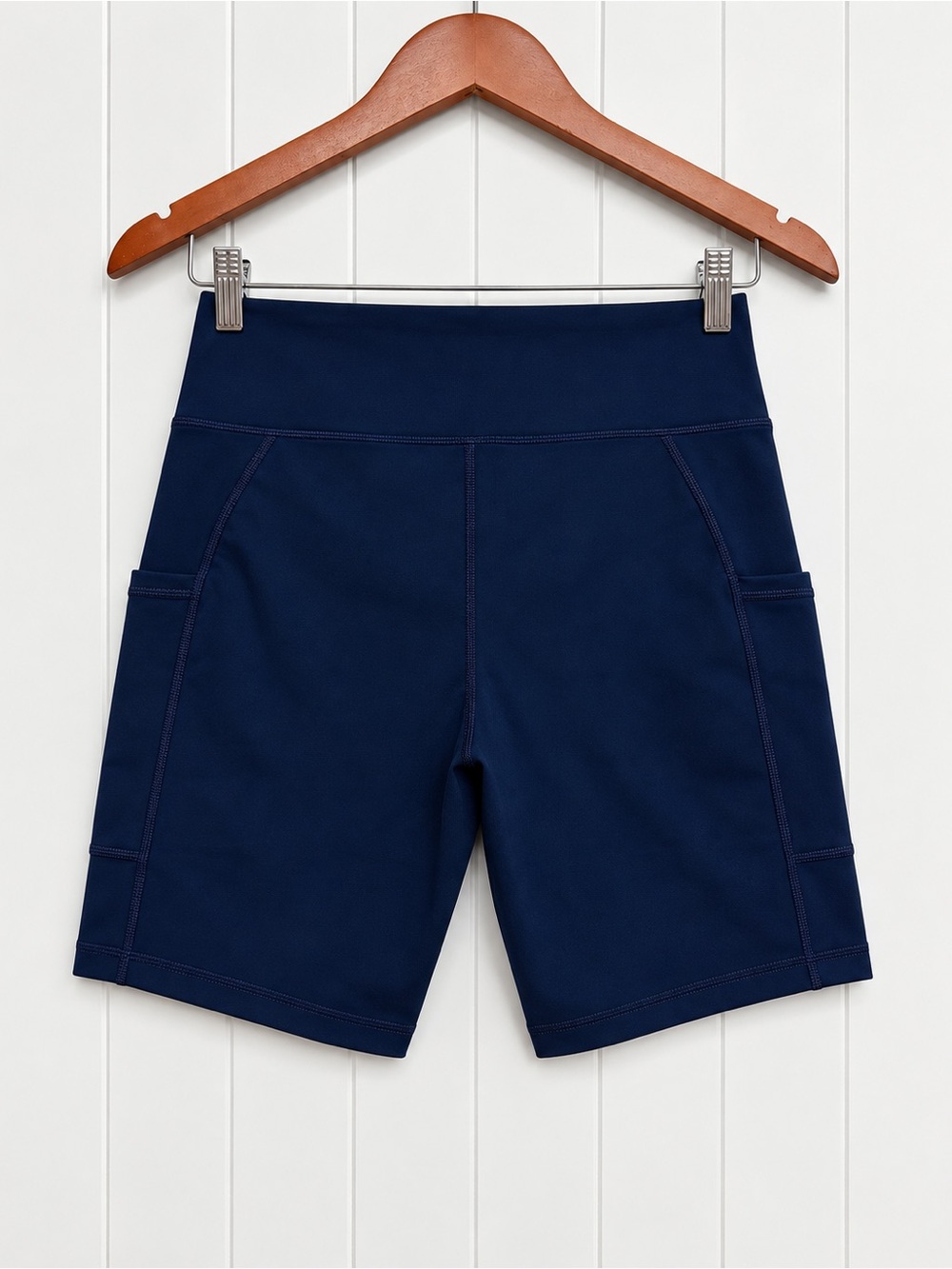 Halara High Waisted Side Pocket Running Biker Shorts Large Navy NWOT